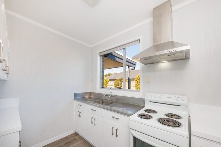 Photo of property in 4/521 Featherston Street, Roslyn, Palmerston North, 4414