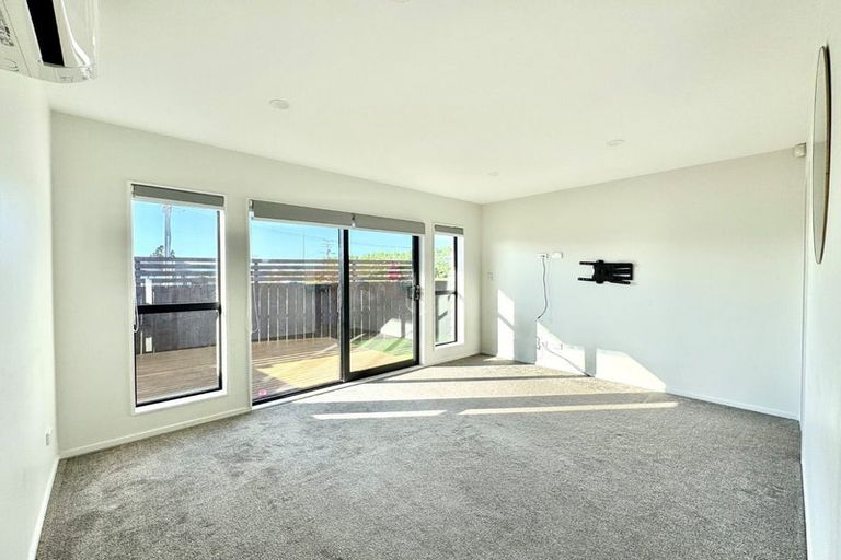 Photo of property in 10 Bliss Court, Takanini, 2110