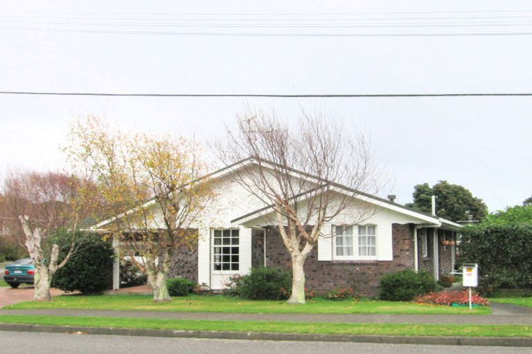 Photo of property in 85 Ngaio Road, Waikanae, 5036