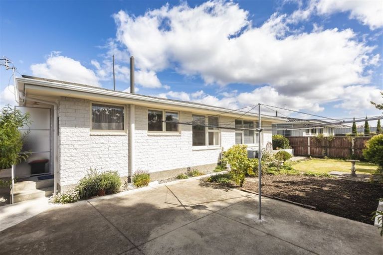 Photo of property in 15 Apollo Place, Papanui, Christchurch, 8052