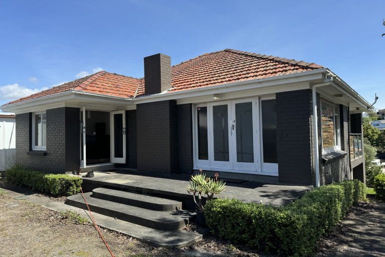 Photo of property in 365 Cameron Road, Tauranga, 3110