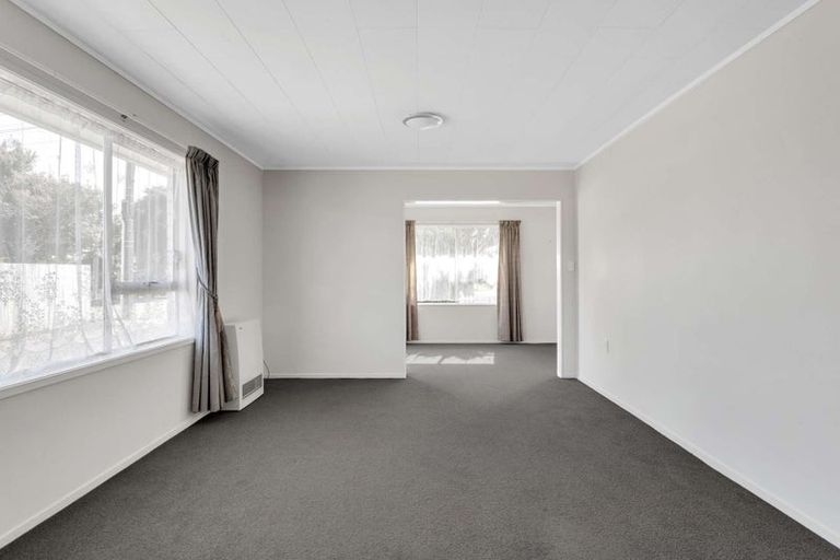 Photo of property in 44 Ballance Street, Lower Vogeltown, New Plymouth, 4310