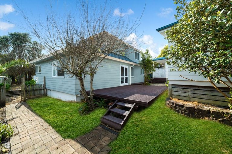 Photo of property in 13 Gala Place, Henderson, Auckland, 0612