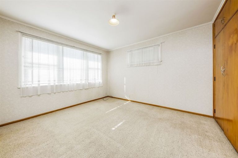 Photo of property in 306 Massey Road, Mangere East, Auckland, 2024