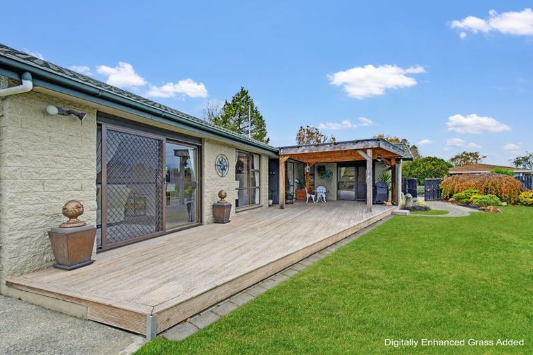 Photo of property in 9 Glenys Place, Broomfield, Christchurch, 8042