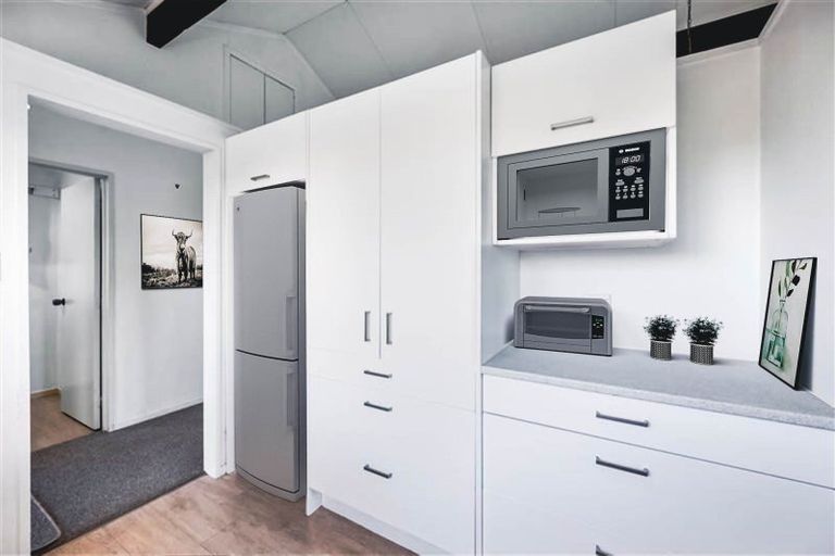 Photo of property in 42 Whiting Crescent, Greenmeadows, Napier, 4112