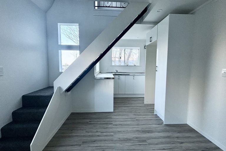 Photo of property in 7/24 Parliament Street, Melling, Lower Hutt, 5010