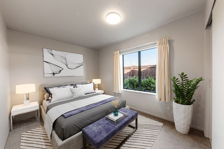 Photo of property in 51 The Grove, Red Beach, 0932