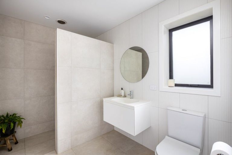 Photo of property in 13 Thomason Road, Egmont Village, New Plymouth, 4371