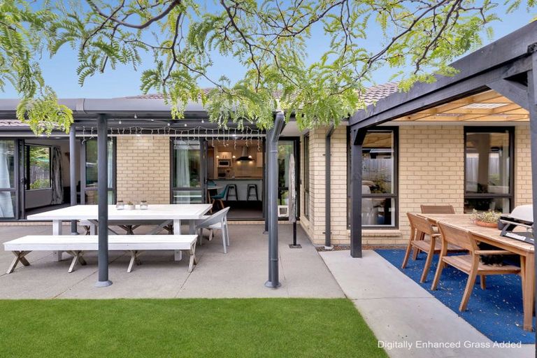 Photo of property in 8 Duggan Close, Rolleston, 7614