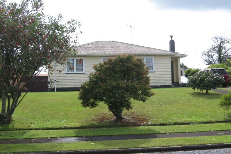Photo of property in 6 Kinross Place, Tokoroa, 3420