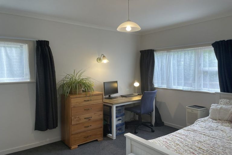 Photo of property in 66 Tarawera Road, Johnsonville, Wellington, 6037