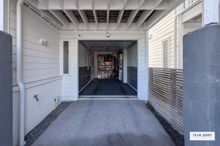 Photo of property in 35 Arrowsmith Drive, Flat Bush, Auckland, 2019