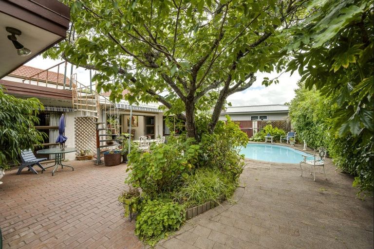 Photo of property in 110 Freyberg Avenue, Tamatea, Napier, 4112