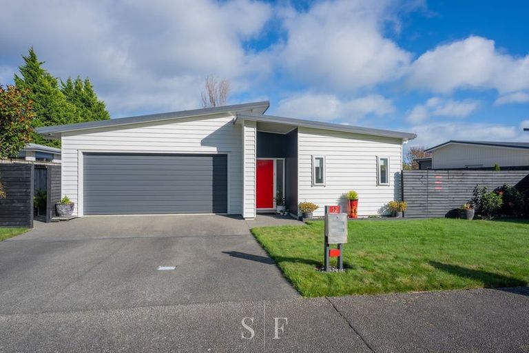 Photo of property in 12 Matuhi Street, Waikanae, 5036