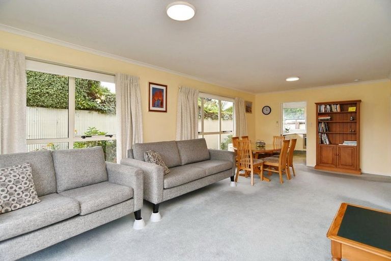 Photo of property in 74 Merrin Street, Avonhead, Christchurch, 8042