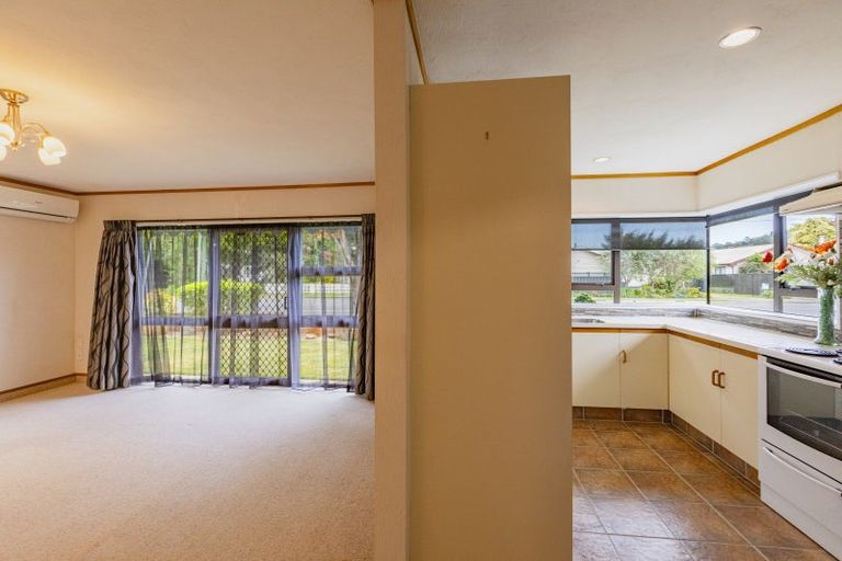 Photo of property in 49b Church Road, Taradale, Napier, 4112