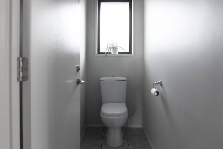 Photo of property in 63b Mackworth Street, Woolston, Christchurch, 8062