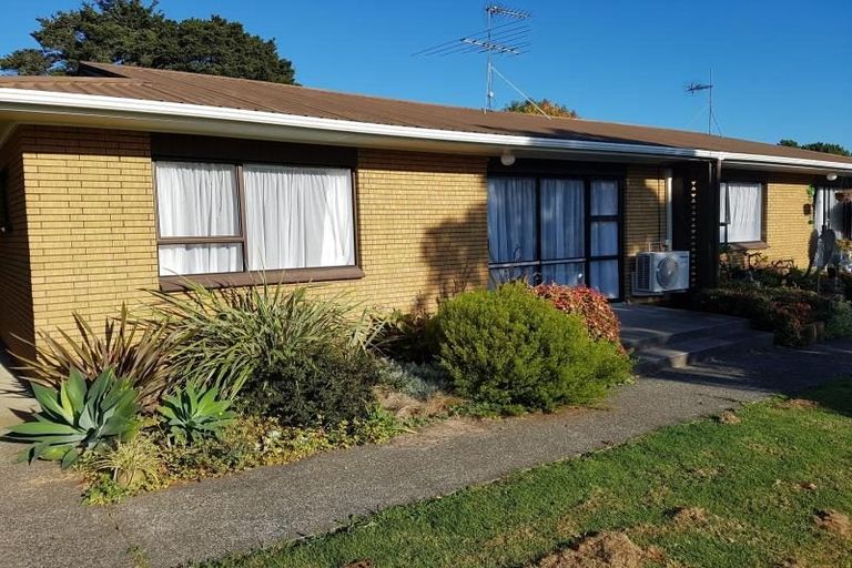 Photo of property in 31 Reynolds Road, Pukekohe, 2120