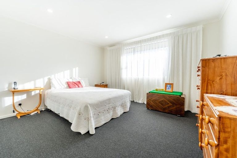 Photo of property in 2/347 Church Street, West End, Timaru, 7910