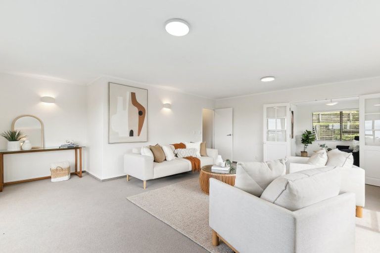 Photo of property in 18 Satara Crescent, Khandallah, Wellington, 6035