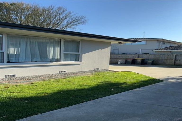 Photo of property in 145 Grahams Road, Burnside, Christchurch, 8053