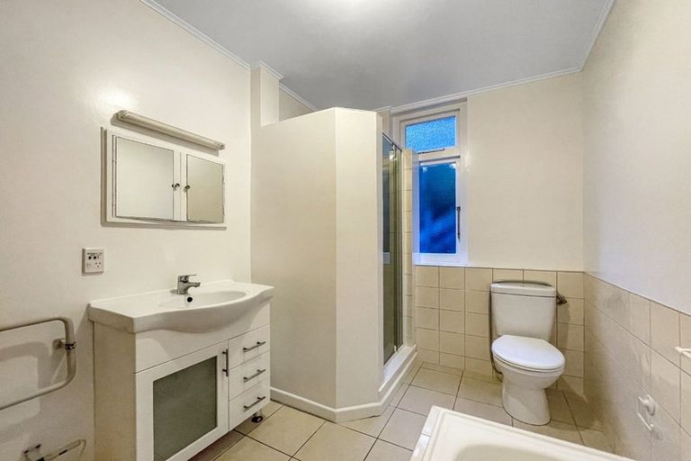 Photo of property in 40 Roseneath Terrace, Roseneath, Wellington, 6011