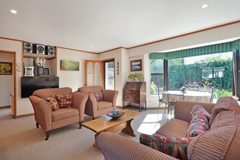 Photo of property in 50d Mcmaster Street, Greytown, 5712