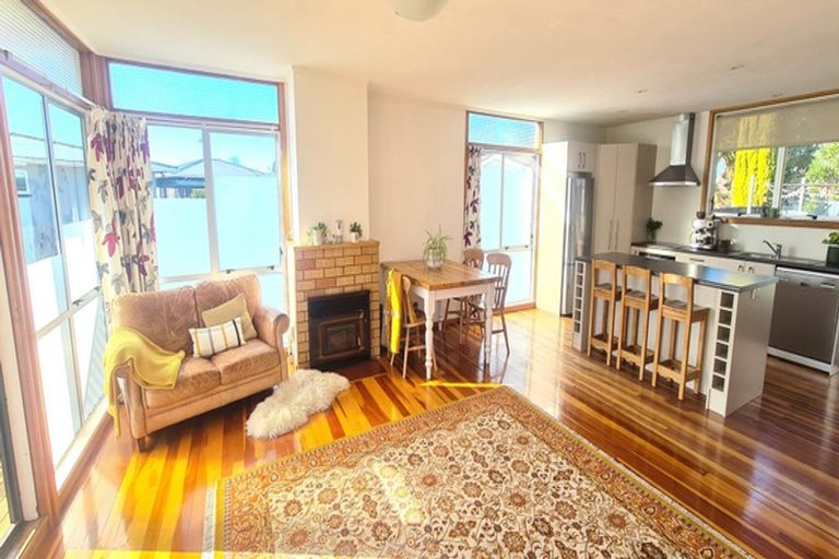 Photo of property in 90 King Street, Taradale, Napier, 4112