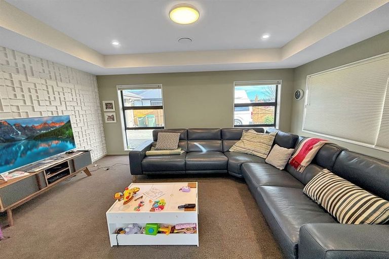 Photo of property in 30 Newman Road, Rolleston, 7614