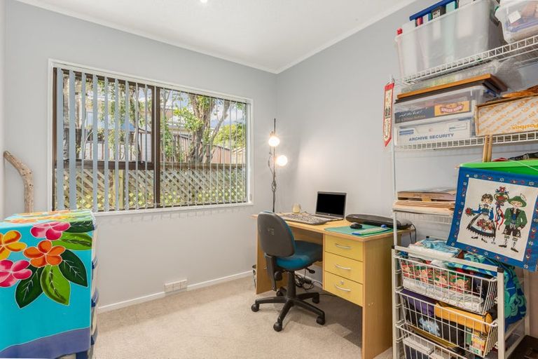 Photo of property in 7 The Top Gallant, Whitby, Porirua, 5024