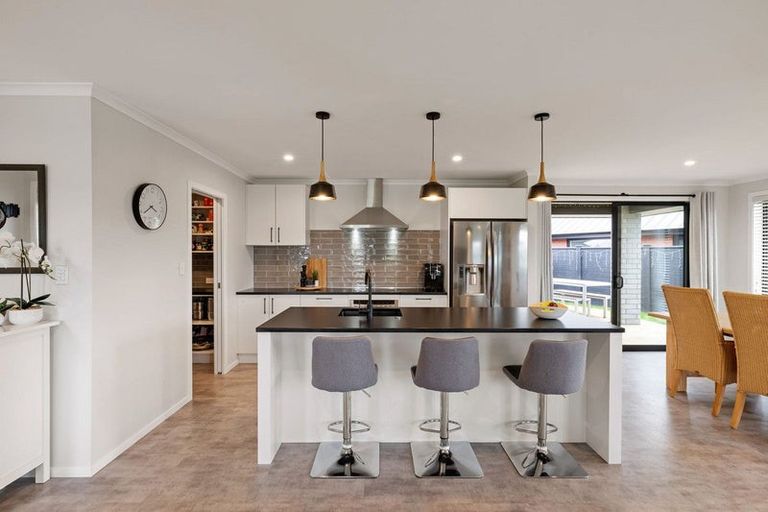 Photo of property in 19 Rose Leigh Drive, Cambridge, 3434