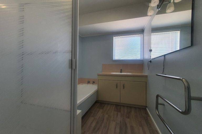 Photo of property in 5/54 Lakeside Drive, Orewa, 0931