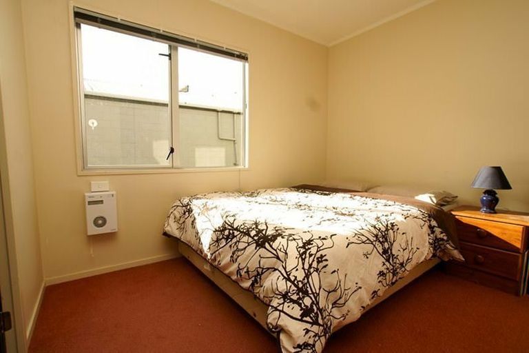 Photo of property in 7/3 Kelvin Grove, Te Aro, Wellington, 6011