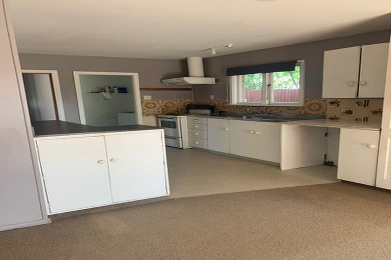 Photo of property in 41 Lyndhurst Crescent, Aranui, Christchurch, 8061