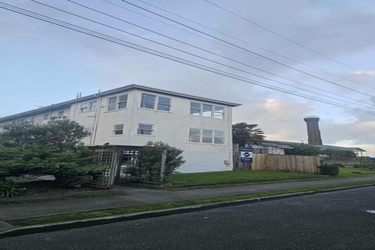 Photo of property in 6b Durie Street, Durie Hill, Wanganui, 4500