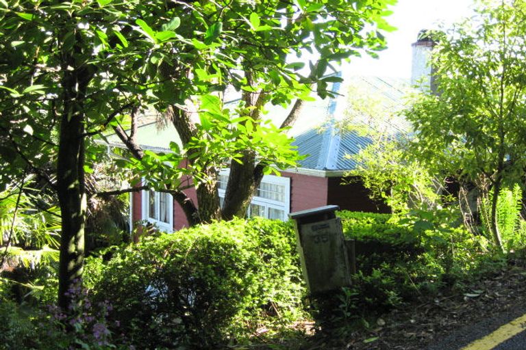 Photo of property in 35 Cleveland Terrace, Nelson, 7010