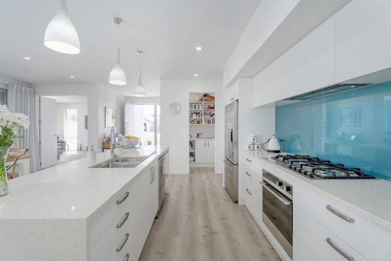 Photo of property in 105 Kupe Drive, Whitianga, 3510