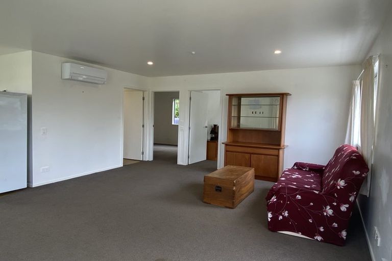 Photo of property in 433 Oaia Road, Muriwai, 0881