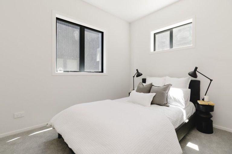 Photo of property in 111 Tiketike Way, Brooklyn, Wellington, 6021