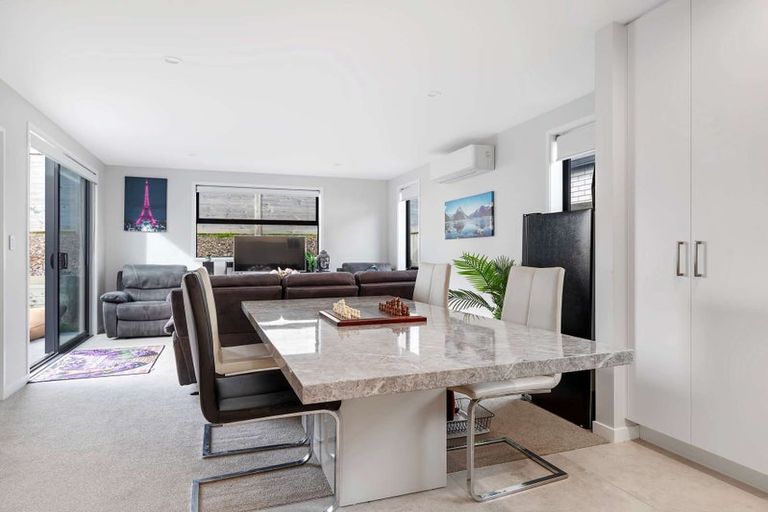 Photo of property in 5 Wharangi Lane, Papamoa, 3118