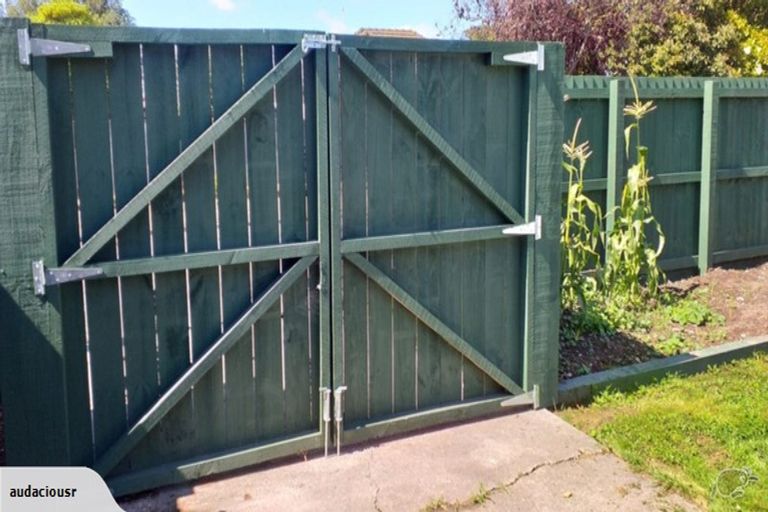 Photo of property in 309 Linwood Avenue, Linwood, Christchurch, 8062