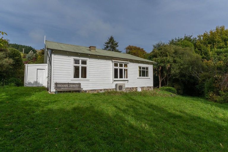 Photo of property in 35 Greenacres Street, Macandrew Bay, Dunedin, 9014