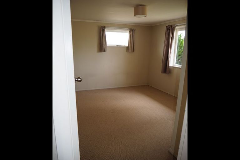 Photo of property in 1/35 Hill Crescent, Papakura, 2110