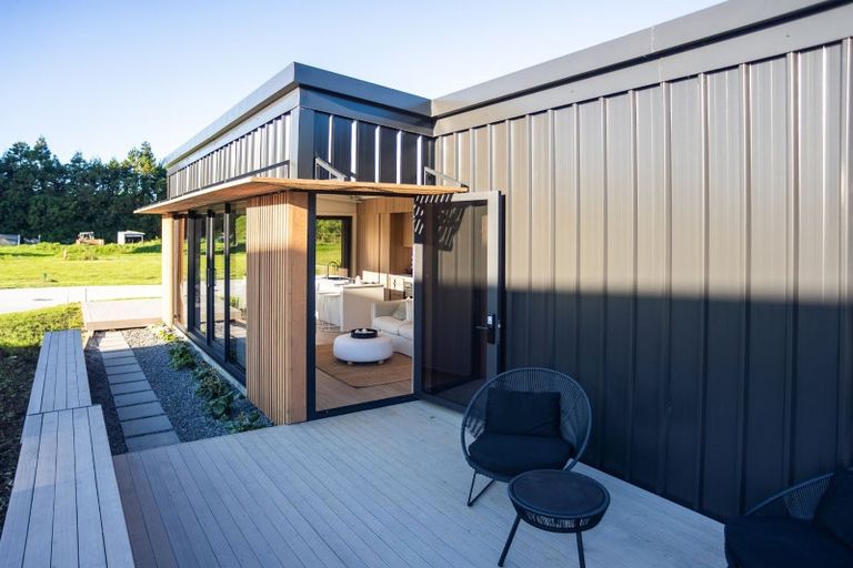 Photo of property in 11 Pinnacles Lane, Pauanui, 3579