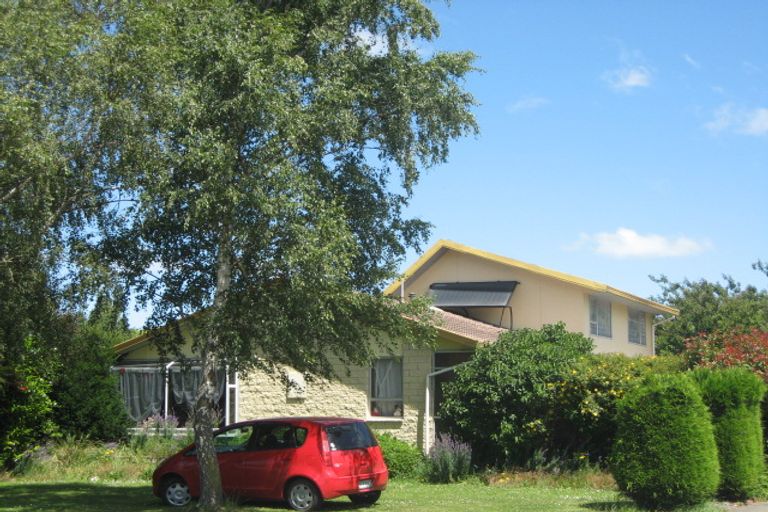 Photo of property in 45 Malabar Crescent, Broomfield, Christchurch, 8042