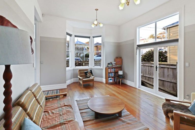 Photo of property in 85 Te Wharepouri Street, Berhampore, Wellington, 6023