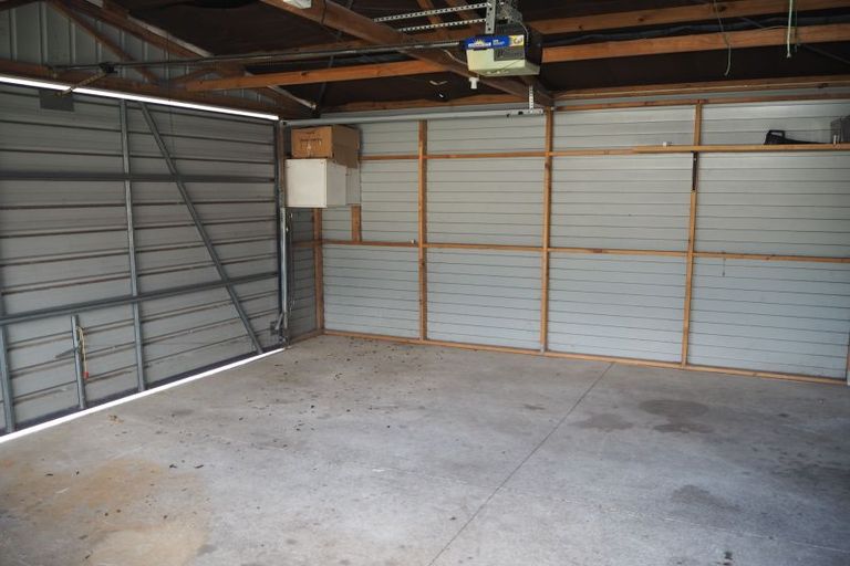 Photo of property in 1/35 Hill Crescent, Papakura, 2110