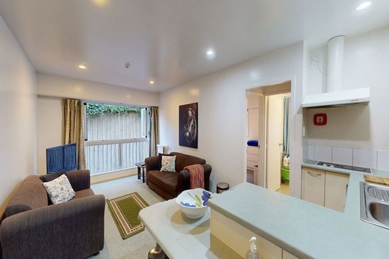 Photo of property in Capital Hill Apartments, 13/54u Hill Street, Thorndon, Wellington, 6011
