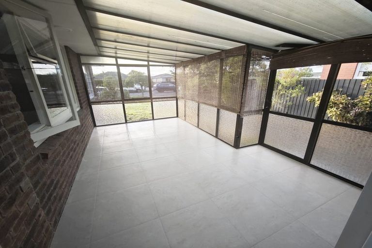 Photo of property in 8 Pauline Street, Linwood, Christchurch, 8062